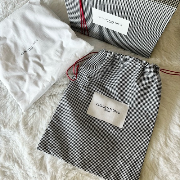 NEW Dior Bundle Houndstooth Gift Box Drawstring Pouch Bag Cosmetic Pillow - Picture 7 of 16